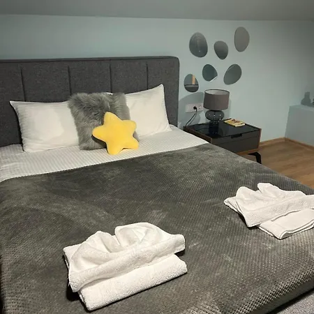 Cozy B35 In Grand